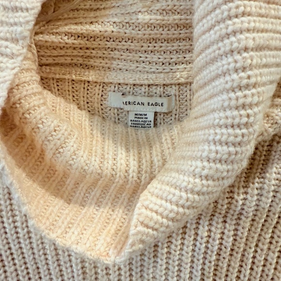 American Eagle Knit Mock Neck Sweater (Cream/Brown, Medium) - Picture 5 of 6